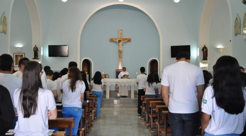 IDB realiza a Celebração da Benção das Canetas