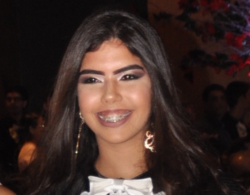 Dombarretana Yasmin Rocha é nota mil em Redação no Enem
