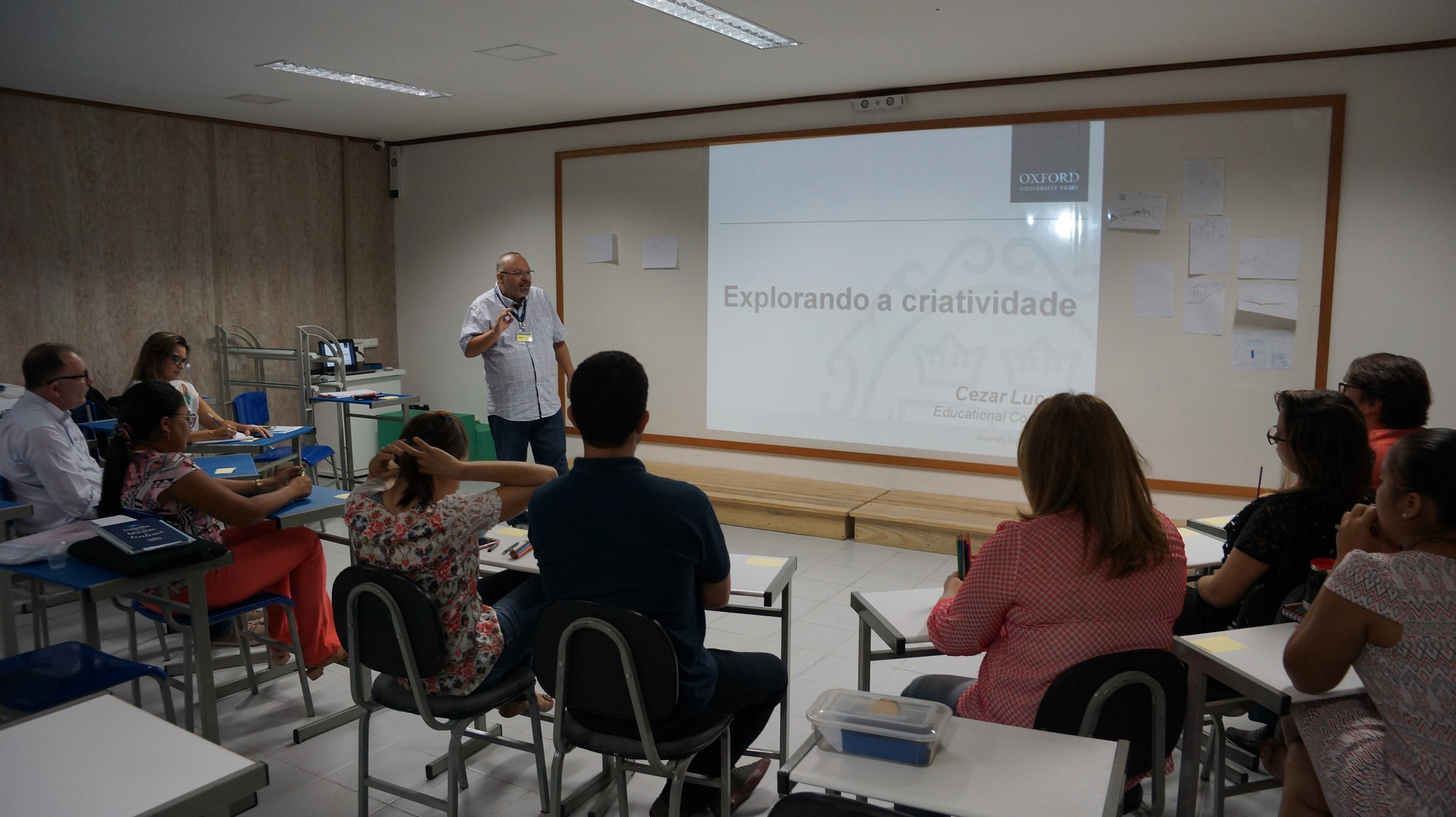 Professores de Línguas Estrangeiras do IDB participam de workshop da Oxford Quality
