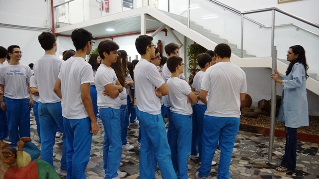 Alunos do 9º Ano do Ensino Fundamental realizam exposição referente ao livro “A hora da estrela”, de Clarice Lispector
