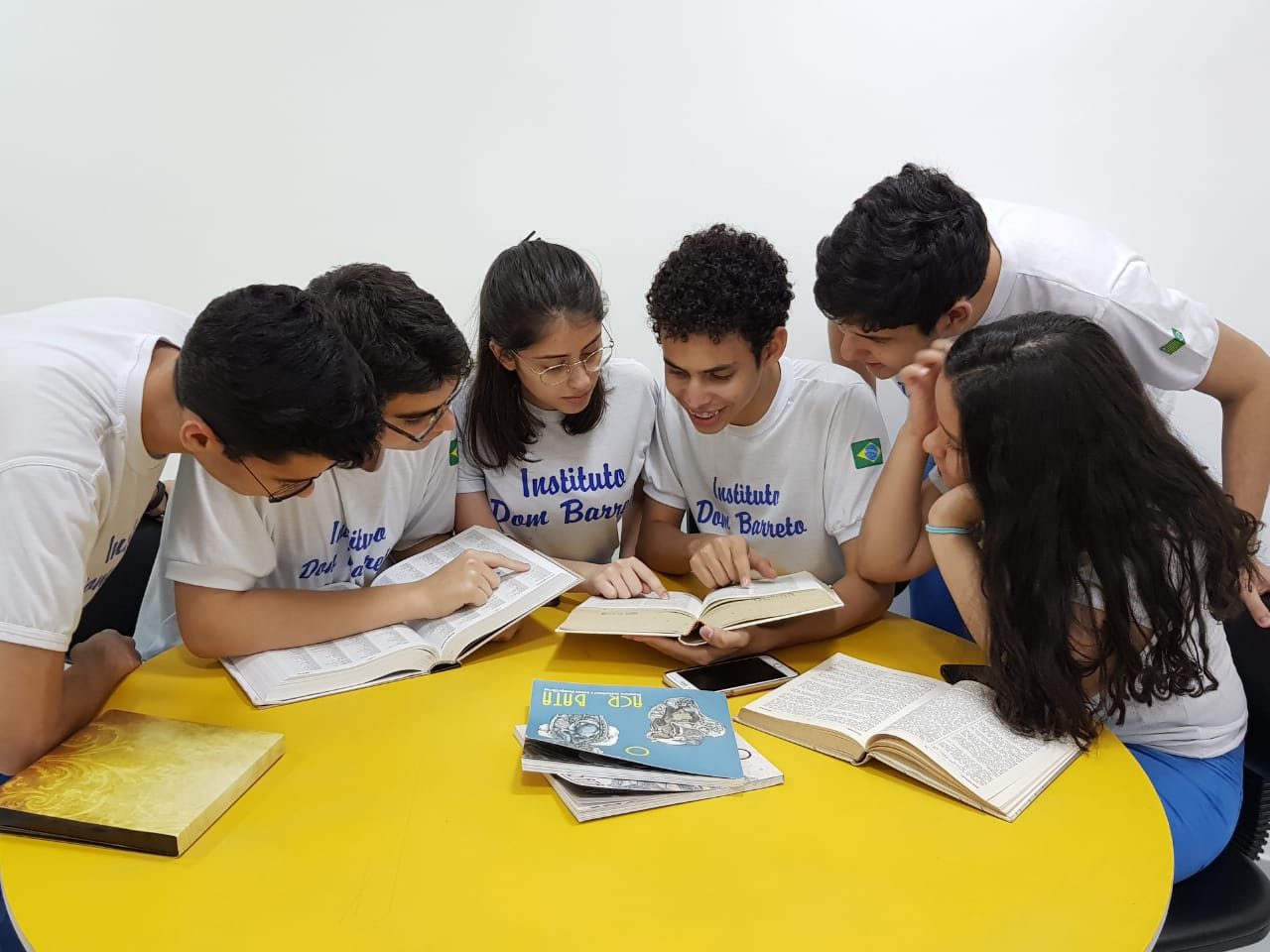 Alunos da 1ª e 2ª Séries do Ensino Médio participam de Simulação do STF