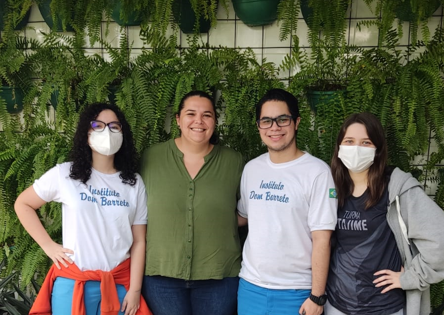 Equipe dombarretana é aprovada em primeiro lugar no Estado para a fase final da ONHB14