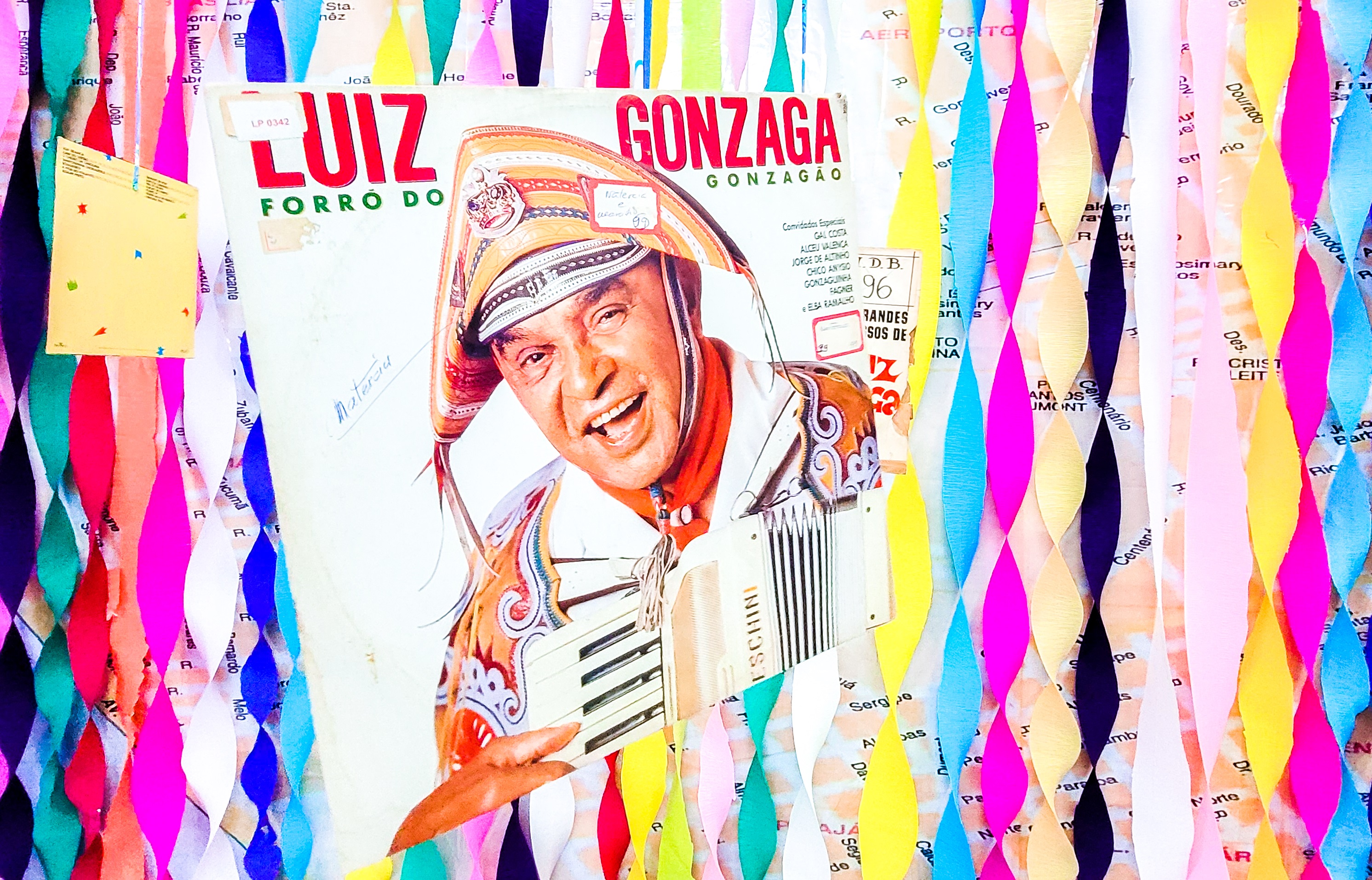 Prédio Vaticano ganha decoração junina especial baseada nos projetos das turmas do 2º ao 5º Ano do Ensino Fundamental