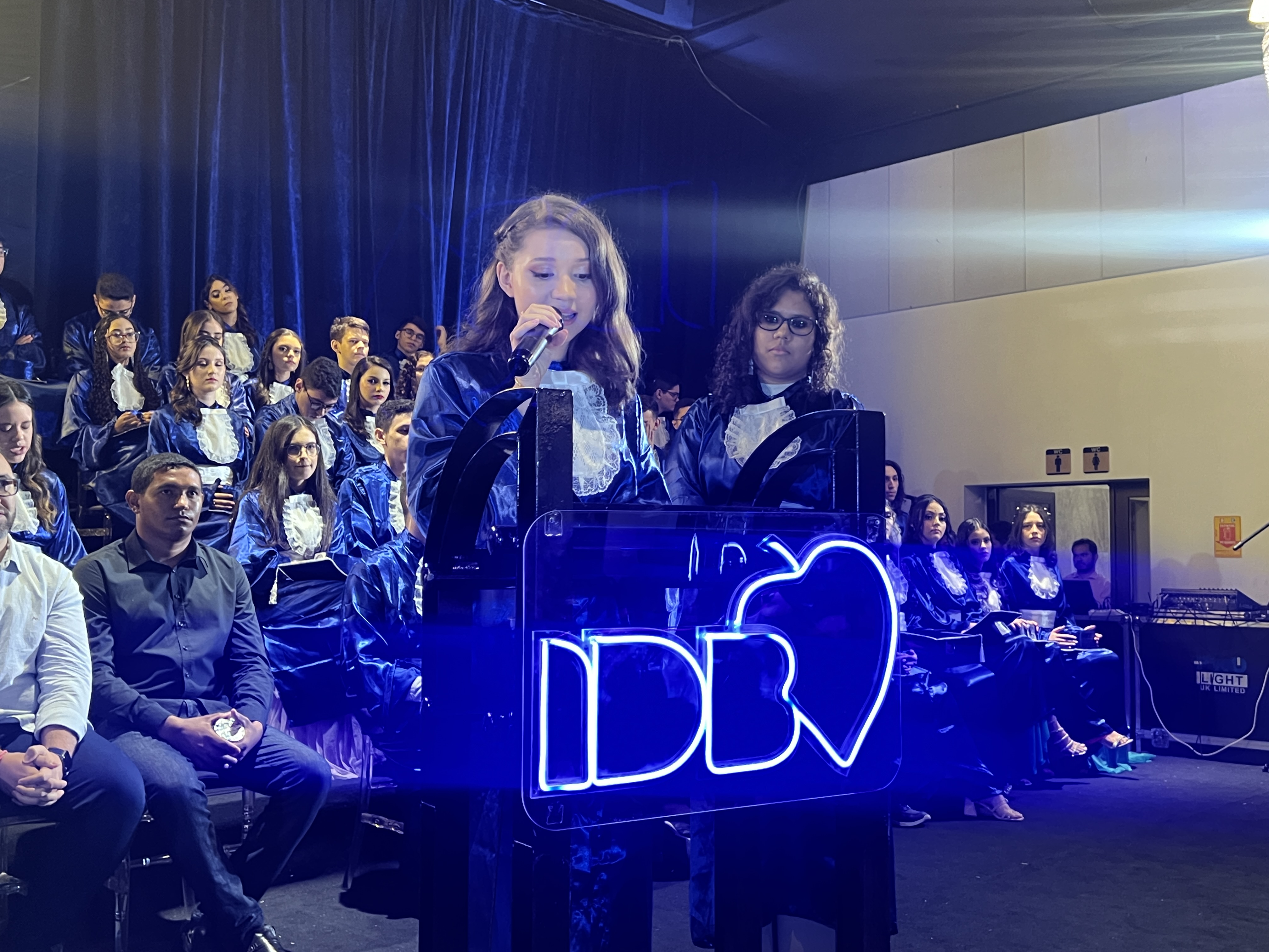 Eletiva CSI IDB.<br>
Brilho e emoção marcam a formatura do Terceirão IDB 2023 - Turma Amanhecer
