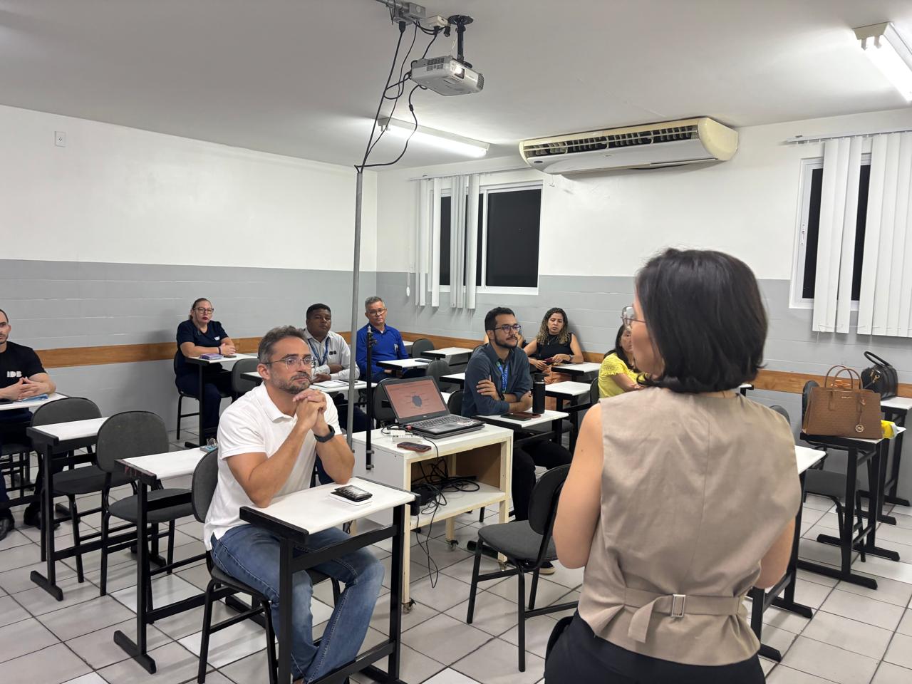 ESCOLA DE LÍDERES - Foto 4