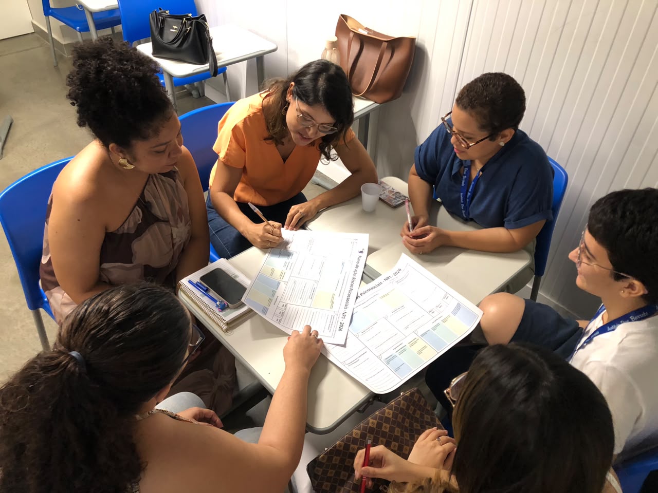 Plano de Ação Participativo: Líderes e trabalhadores construindo um ambiente seguro e saudável - Foto 35