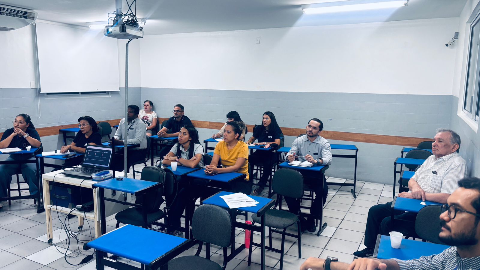 Liderança que gera resultado: performance sem adoecimento - Foto 4